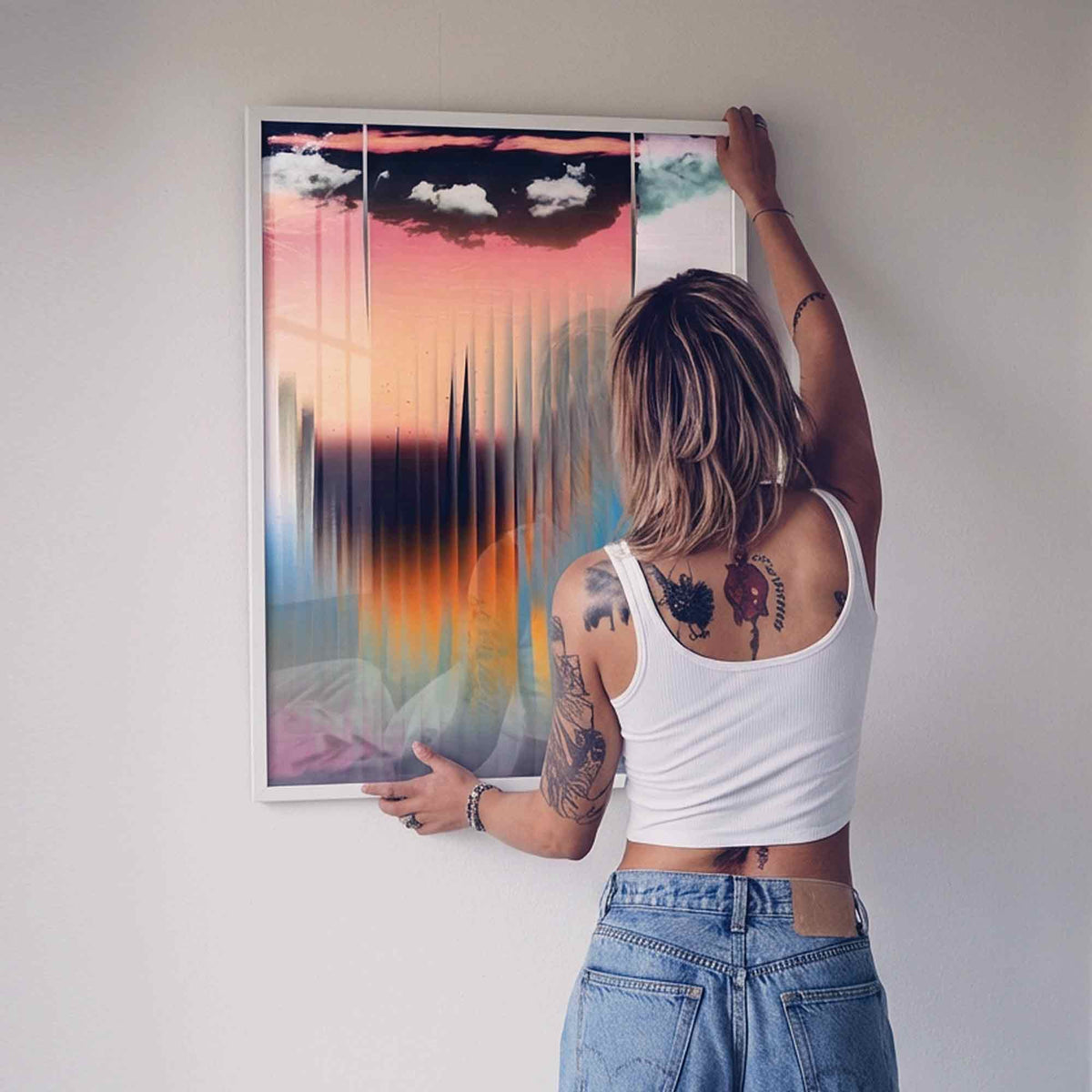Trendy abstract refracted poster framed white